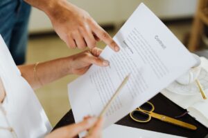 Contrato de gaveta: riscos e como se proteger ao comprar imóvel